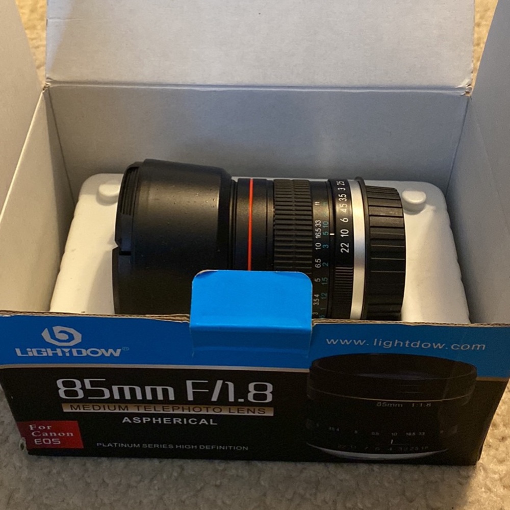 Lightdow Canon LENS 85mm F/1.8 Camera Telephoto (Manual focus)